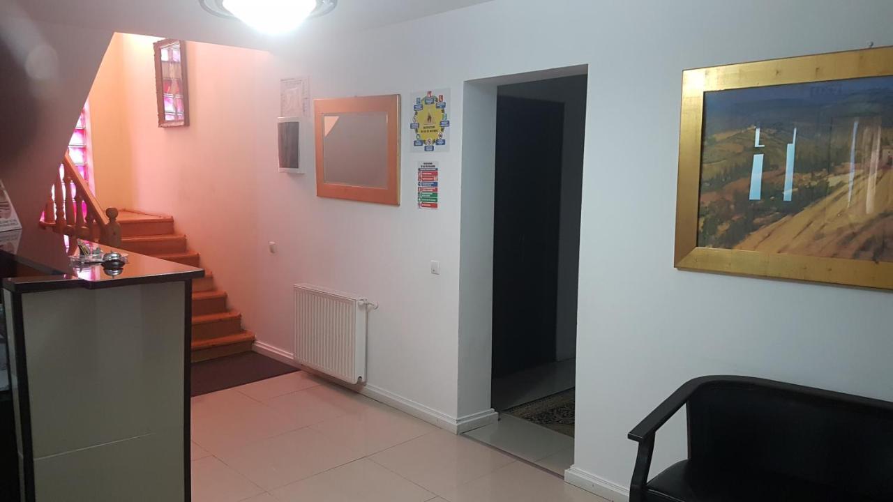 Bed and Breakfast Casa David Rădăuţi Zewnętrze zdjęcie